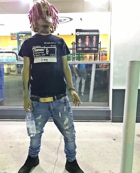 Pump Outfits, Lil Pump Jetski, Emily Corpse Bride, Around The Fur, Blonde Dreads, Supreme Hoodie, Men Sport Pants, Rap Aesthetic, Lil Pump