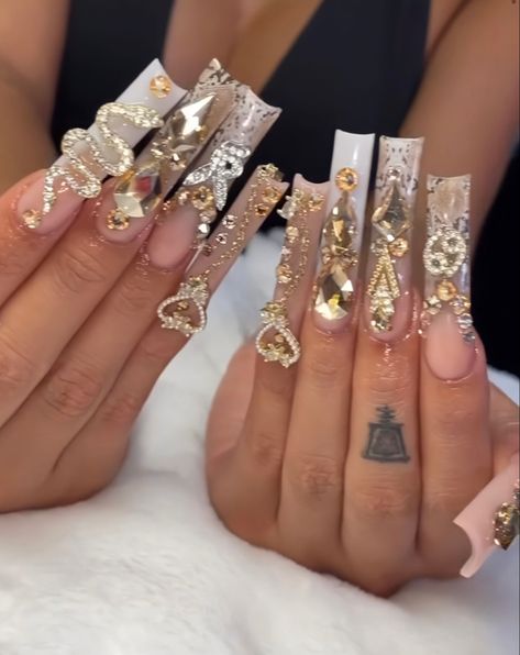 Extra Blinged Out Nails, Boujee Birthday Nails, Bedazzled Nails Rhinestones, Long French Tip Acrylic Nails, Long Bling Nails, Birthday Freestyle Nails, Blinged Out Nails Rhinestones, Baddie Bling Nails, Baddies Nails