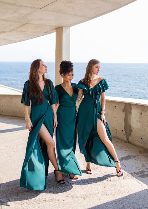 Wrap style is classic style for bridesmaids dresses which fit to every body type. The emerald color will add royal luxury to your wedding day. Styles with a sleeve will be a great option for a modest dress for bridesmaids. The wrap dress is perfectly adjustable. The top of the dress is lined, the part of the skirt is light and fluttering, not see through. Mix and match from all our styles and choose from 30+ colors to your wedding palette Emerald Dress Bridesmaid, Formal Dress Outfits, Bridesmaid Dresses Elegant, Fall Formal Dresses, Formal Dresses Classy, Dress For Bridesmaids, Megan Dress, Formal Dresses Outfits, Prom Dresses Under 100