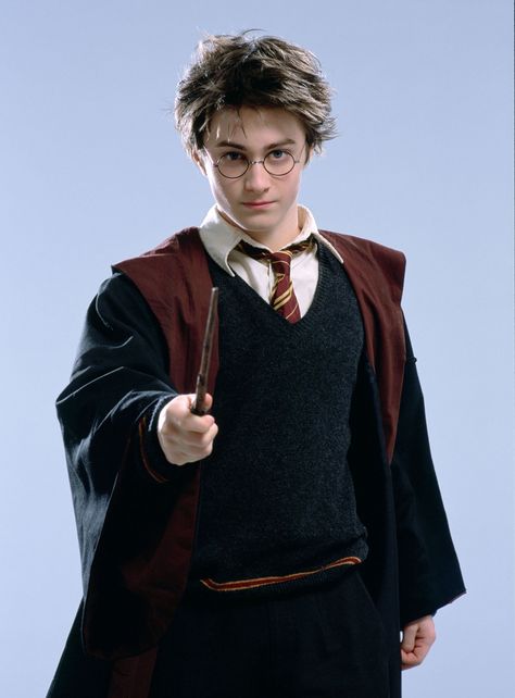 Harry Potter | 3rd Year Imprimibles Harry Potter, Harry Potter Wiki, Stile Harry Potter, Daniel Radcliffe Harry Potter, Harry Potter Cosplay, Buku Harry Potter, The Prisoner, Harry Potter Images, The Prisoner Of Azkaban