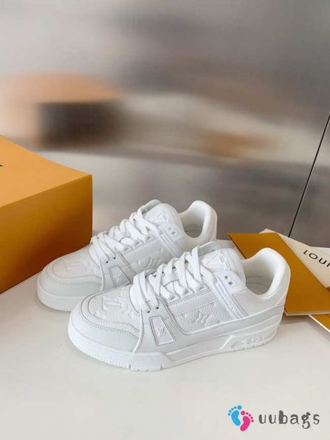 Uubags | Louis Vuitton 1A9JG9 LV Trainer Sneaker In White - uubags.org Sneakers Louis Vuitton, Lv Trainer Sneaker, Louis Vuitton Trainers, Lv Backpack, Lv Sneakers, Fendi Tote, Louis Vuitton Sneakers, Logo Shoes, White Louis Vuitton