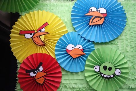 Angry Bird Birthday, Animal Party Cake, Bird Birthday Party, Easy Kids Projects, Angry Birds Birthday Cake, Angry Birds Birthday Party, Birds Birthday Party, Angry Birds Birthday, Birthday Theme Decoration