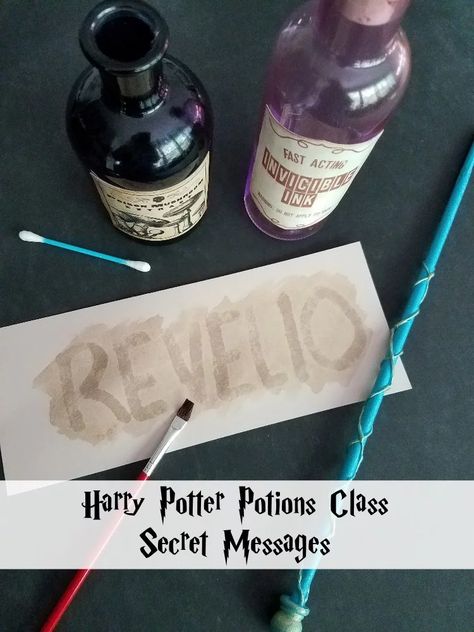 Harry Potter Potions Class - Part 1 - The Scrap Shoppe - parties Harry Potter Birthday Party Crafts, Harry Potter Experiments, Harry Potter Herbology Activities, Harry Potter Room Transformation, Harry Potter Games For Kids, Harry Potter Activities For Kids, Harry Potter Theme Birthday Party, Harry Potter Lessons, Harry Potter Tea Party