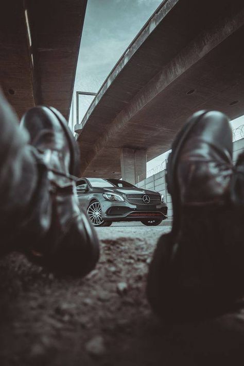 Sleek Cars, Audi Photography, Men Cars Photography, Cars Anime, Classic Car Photoshoot, Quotes Nature, Serene Nature, Car Poses, Biker Photoshoot