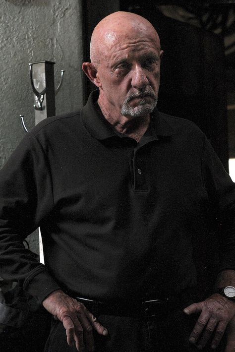 Jonathan Banks as Mike Ehrmantraut in "Breaking Bad" Breaking Bad 2, Breaking Bad Quotes, Mike Ehrmantraut, Jonathan Banks, Better Call Saul Breaking Bad, Vince Gilligan, Call Saul, Hollywood Reporter, Better Call Saul
