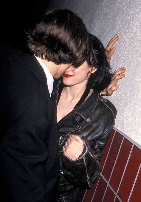 21 Reasons Johnny Depp And Winona Ryder Should Get Back Together Depp And Winona Ryder, Johnny Depp And Winona Ryder, Jhony Depp, Cindy Crawford 90s, Winona Ryder 90s, Johnny Depp Winona Ryder, Johnny And Winona, 90s Johnny Depp, Johnny Depp And Winona