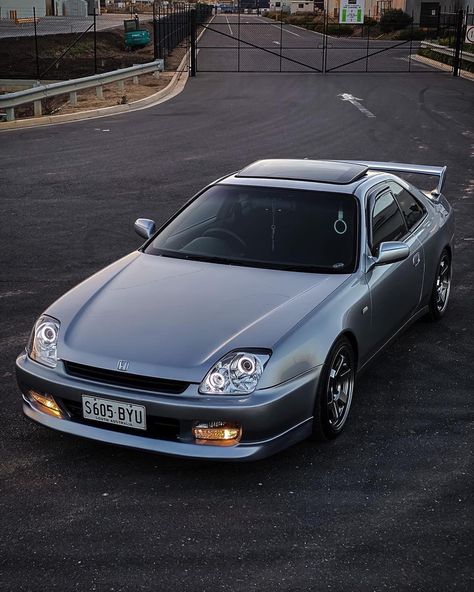 Honda Prelude Tuning, Honda Prelude 4th Gen, Honda Prelude 5th, Jdm Builds, Honda Accord Sport, Jdm Honda, Mobil Drift, Cool Car Drawings, Honda Prelude