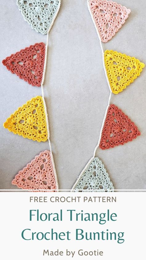 Crochet Garland Pattern, Crochet Bunting Pattern, Boho Bunting, Triangle Bunting, Free Crochet Sweater, Bunting Pattern, Quick Crochet Projects, Crochet Bunting, Crochet Garland