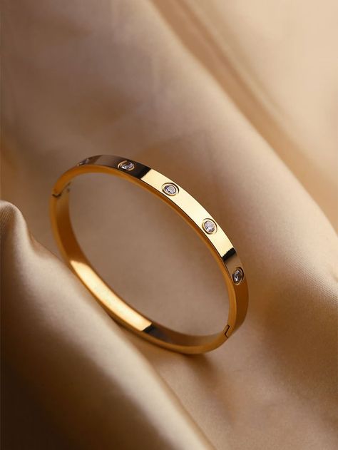 Stainless Steel Bracelet Woman, Gold Bangles Designs For Women, Kadiyam Bracelets For Women, Daily Use Bracelet For Women, Golden Breslet For Women, Women Kada Designs, Bracelets Design Gold, Woman Bracelets Gold, Gold Simple Bangle Designs