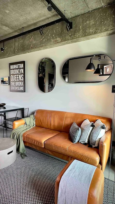 Industrial Urban Apartment | Fiber Optic Wifi - Condominiums for Rent in Recife, Pernambuco, Brazil - Airbnb Urban Airbnb Decor, Industrial Apartment Aesthetic, Urban Apartment Decor, Cama Industrial, Airbnb Apartment, Industrial Boho, Industrial Apartment, Urban Apartment, Minimalist Industrial