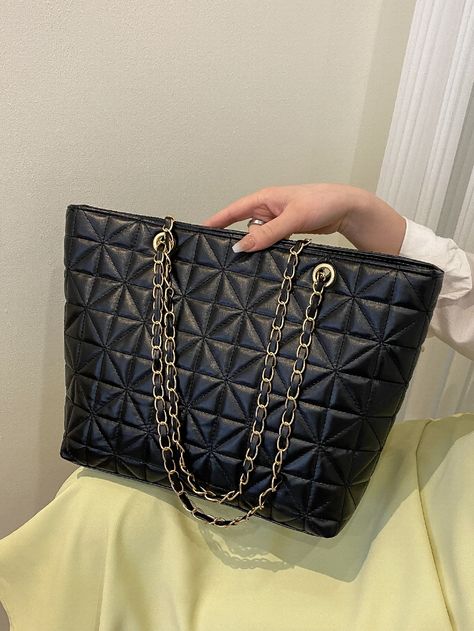 Chic Bags Classy, Big Handbags For Women, Hand Bag Aesthetic, Office Handbags, Hand Bags Ideas, Trend Ideas, Hand Bags For Women, Bags Ideas, Big Handbags