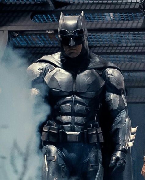 Batman From DCEU Justice League Batman Video, Batman Justice League, Tactical Suit, Batman Poster, Univers Dc, Batman Artwork, Batman Wallpaper, Pahlawan Super, Im Batman