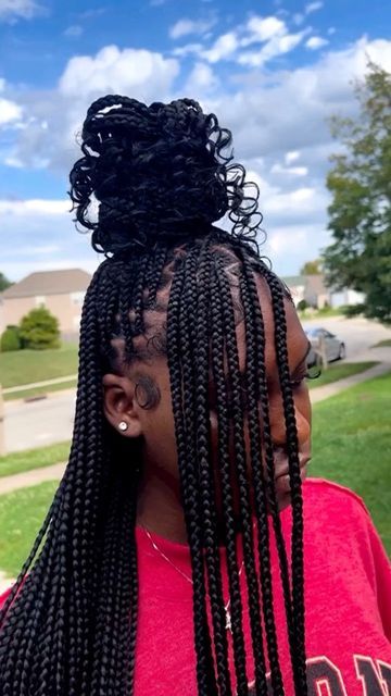 Braided Hairstyles For Black Women Cornrows, Braided Hairstyles For Teens, Big Box Braids Hairstyles, Single Braids, Quick Braided Hairstyles, Cute Box Braids Hairstyles, Cute Braided Hairstyles, Braided Cornrow Hairstyles, Box Braids Hairstyles For Black Women