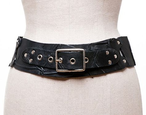 Check out this item in my Etsy shop https://www.etsy.com/uk/listing/760146173/black-leather-belt-hip-belt-belt-for Cincher Belt, Aesthetic Grunge Outfit, Belt Fashion, Hip Belt, Beautiful Belts, A Crush, Leather Skin, Black Leather Belt, Belt Black