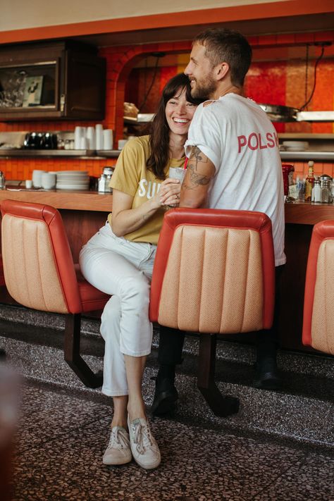 Angeles, Los Angeles, Retro Couple Outfits, 60s Engagement Photos, Arcade Couple Pictures, Cool Couple Poses, Portland Engagement Photos, 60s Photoshoot, Retro Engagement Photos
