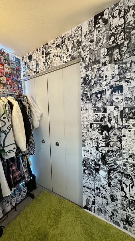 Manga Panels Aesthetic Room, Manga Wall Room Decor, Wall Room Decor Ideas, Manga Wall Room, Guy Bedroom Ideas, Wall Art Painting Bedroom, Anime Bedroom Ideas, Room Grunge, Mens Bedroom Decor