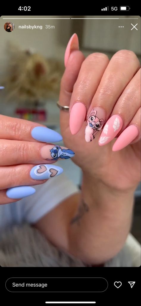 Blue Themed Nails Acrylic, Pink And Blue Stitch Nails, Angel From Lilo And Stitch Nails, Lilo And Stitch Nails Acrylic Simple, Lilo And Stitch Press On Nails, Lilo And Angel Nails, Stitch Fake Nails, Nails With Disney Designs, Nail Ideas Summer Acrylic