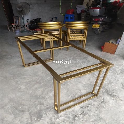Metal Legs For Dining Table, Gold Leg Dining Table, Granite Dining Table Ideas, Metal Dining Table Design, Steel Dining Table Design, Marble And Wood Dining Table, Granite Top Dining Table, Unique Dining Table Design, Marble Dining Table Design