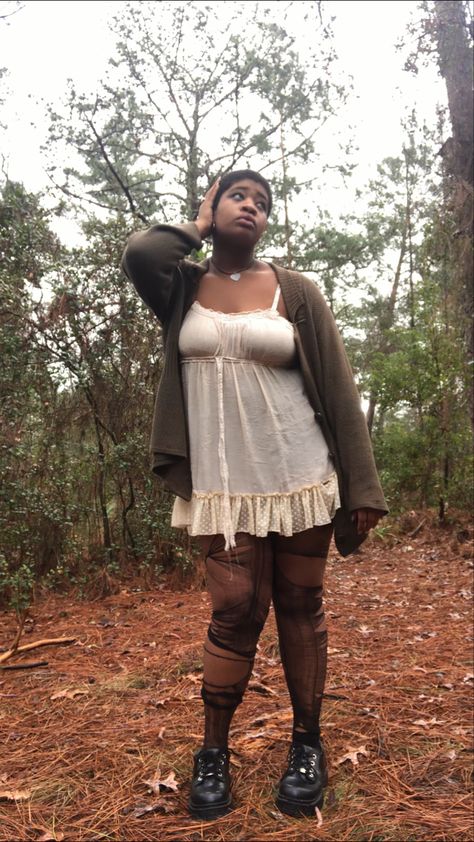 Plus Size Grung, Fairy Outfit Ideas Plus Size, Fairy Grunge Clothes Aesthetic, Grudge Aesthetics Style Plus Size, Fairy Grunge Aesthetic Outfit Plus Size, Fairy Grunge Goth Outfit, Fairy Grunge Black Women, Plus Size Fairycore Grunge, Plus Size Fairy Outfits