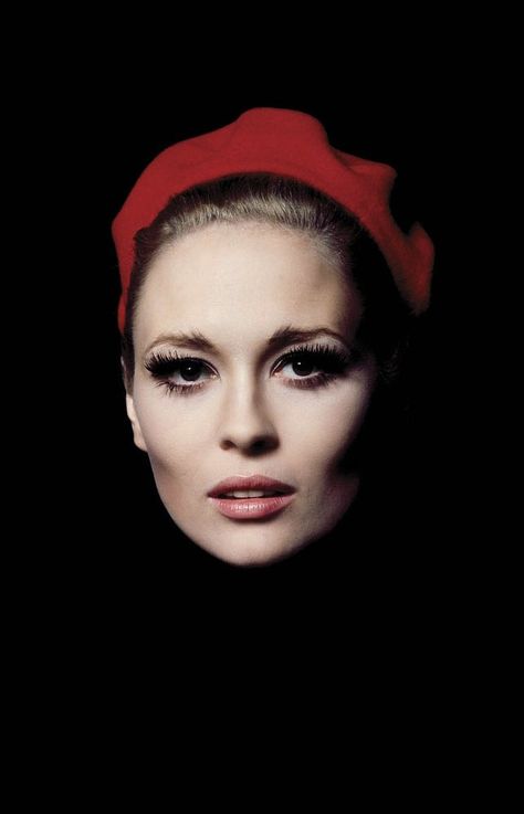 Faye Dunaway, 1968. Photo: Jerry Schatzberg. Eliza Dushku, Jerry Schatzberg, Lara Dutta, Faye Dunaway, Ann Margret, Art Of Seduction, Actrices Hollywood, Kirsten Dunst, Hilary Duff