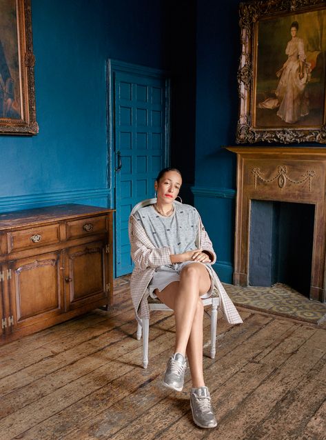 In The Fraud, Zadie Smith Takes Her Beloved London Back in Time | MONTECRISTO Stand Up Comedy, Jamaican Names, Alex Haley, Zadie Smith, Moral Philosophy, University College London, Character Base, Historical Novels, Penguin Random House