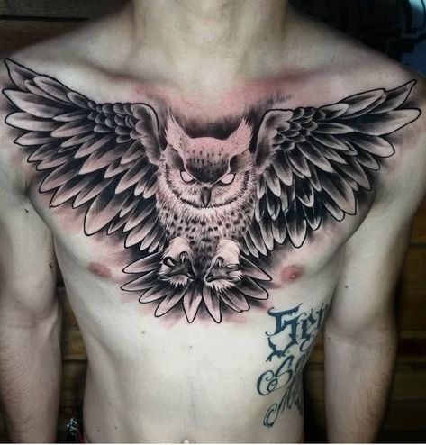 Men's Chest Tattoo, Owl Tattoo Back, Chest Tattoo Girl, Owl Tattoo Chest, Women Tattoo Ideas, Tato Ikan Koi, Alas Tattoo, Full Chest Tattoos, Husband Tattoo