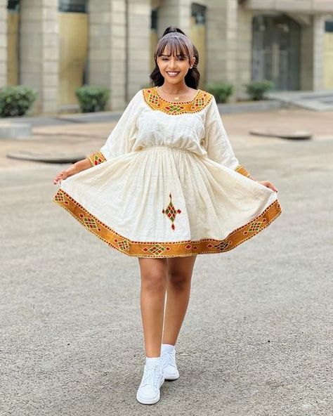 kedir tebeb on Instagram Ethiopian Cultural Dress, Ethiopian Fashion, Simple Dress Styles, Ethiopian Culture, Habesha Dress, Ethiopian Clothing, Ethiopian Traditional Dress, Ethiopian Dress, Ethiopian Women