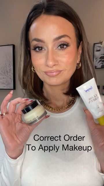 Sunscreen Before Or After Makeup, Concealer Before Or After Foundation, How To Apply Primer To Face, How To Use Primer, How To Apply Foundation Correctly, What Order To Apply Makeup, Correct Order To Apply Makeup, Clinique Concealer, Order To Apply Makeup