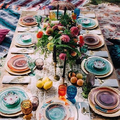 Bold #bohemian accents and a jewel toned color palette for @nicrocdesigns #bridalshower. So much to see on 100LC today. ✨✨ Design, styling, brass rentals: @madmadedesigns | Florals: @catalinaneal | Table rental: @powwowdesignstudio | Glass and dinnerware rentals: @sundrop_vintage | Calligraphy and signage: @twinkleandtoast | Desserts: @sweetlydiasofsd | Laser cut place cards: @nicrocdesigns | Photo: @byamylynn #dinner Gardening Table, Table Upcycle, Table With, Jewel Tone Color Palette, Chair Garden, Garden Tables, Stile Boho Chic, Halloween Fest, Boho Styl