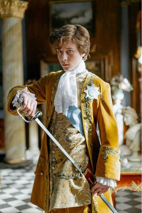 1700s Fashion Mens Poor, Royal Poses Reference Male, Victorian Male, Victorian Men, Prince Clothes, 18th Century Clothing, Royal Outfits, Century Clothing, Edwardian Fashion