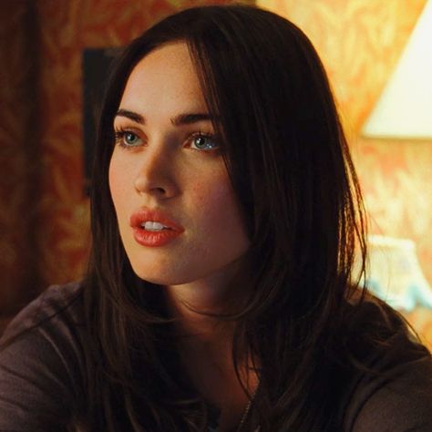 Celebrities, Fox, Ignoring People, Jennifer's Body, Megan Fox, Real Life