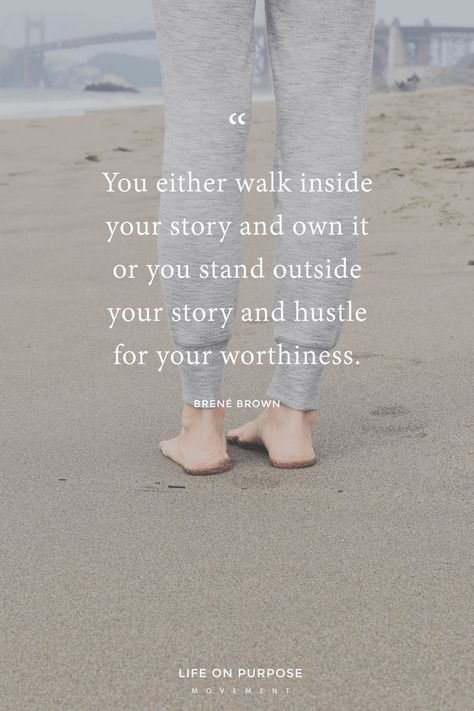 "You either walk inside your story and own it or you stand outside your story and hustle for your worthiness." Brené Brown / 17 Empowering Quotes to Help You Make a Fresh Start Count #wholeheartedliving #quotestoliveby #quotes #ownyourstory Brené Brown, Mandalas, Fresh Quotes, Entrepreneur Quotes Women, Believe In Yourself Quotes, Brene Brown Quotes, Famous Movie Quotes, Story Quotes, Brene Brown