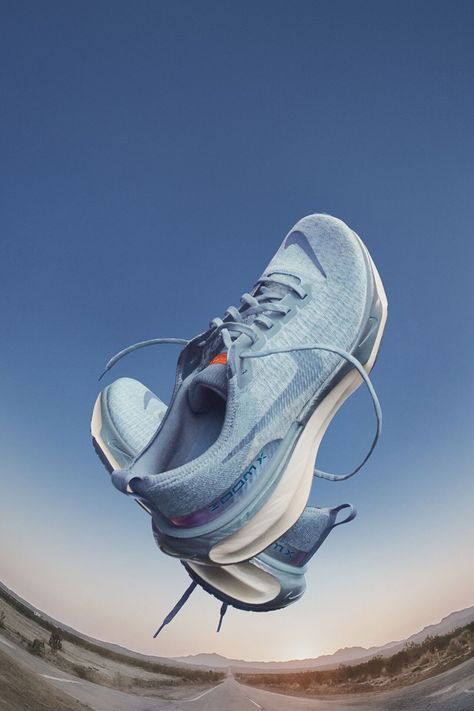 Nike Running Drops Latest Invincible 3 Sneaker | Hypebeast Running Shoes Photography, Shoes Ads, Tenis Nike, Culture Magazine, Fashion Street Style, Shoes Photography, Sports Graphic Design, Mens Boots Fashion, Sneaker Release