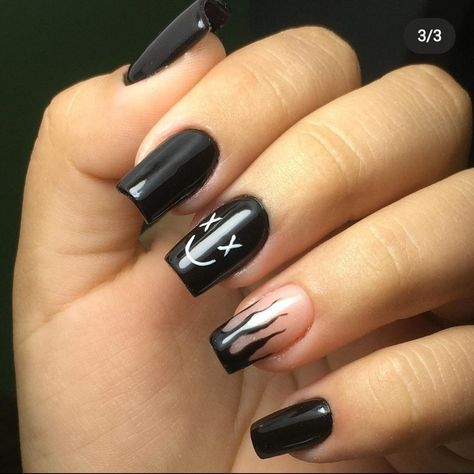 Short Square Gothic Nails, Black Rock Nails, Emo Nails Acrylic Short, Black Concert Nails, Black Nails And Toes, Black And Silver Nails Short, Rock Nails Designs, Rock Concert Nail Ideas, Dark Nail Designs Gothic