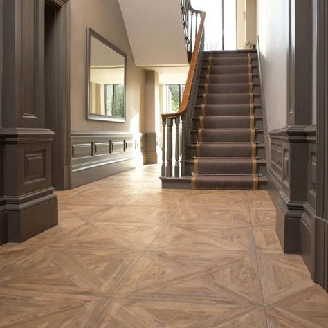 Wood Effect Porcelain Tiles, Entrance Hall Decor, Wood Floor Pattern, Wood Floor Design, Tiled Hallway, Floor Pattern, Trendy Interiors, Hallway Flooring, Wood Effect Tiles