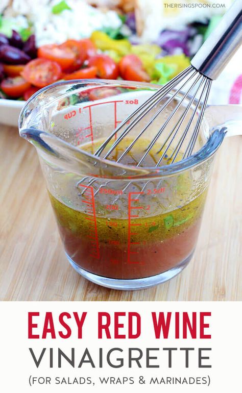 Red Wine Vinegar Salad Dressing, Red Wine Vinegar Recipes, Leafy Salads, Salads Chicken, Red Wine Recipe, Vinegar Salad Dressing, Salads Pasta, Red Wine Vinaigrette, Simple Pantry