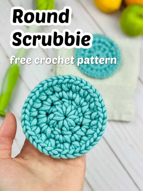 Spruce up your kitchen with this FREE round scrubby crochet pattern! This easy crochet scrubbie works up in less than 10 minutes and features an easy-to-work with scrubby yarn. Don't miss the free pattern! Couture, Amigurumi Patterns, Scrubby Crochet Pattern, Scrubby Yarn Crochet Patterns, Crochet Dish Scrubber, Scrubby Yarn Crochet, Crochet Washcloth Free Pattern, Crochet Washcloth Free, Scrubbies Crochet Pattern