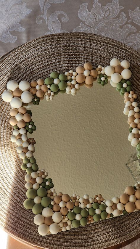 flower mirror, clay foam, neutral colors, earth tone, diy, arts and crafts, home decor, fall decor Diy Flower Mirror, Mirror Frame Diy, Flower Mirror, Cute Diy Room Decor, Clay Diy Projects, Pinterest Diy Crafts, Room Deco, घर की सजावट, Clay Art Projects