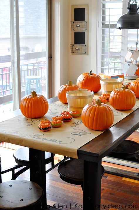 Painting Pumpkin Party Ideas, Pumpkin Carving Party Aesthetic, Pumpkins And Pajamas Party, Outdoor Pumpkin Carving Party, Pumpkin Carving Station Ideas, Carving Pumpkins Party Ideas, Halloween Carving Party Ideas, Family Pumpkin Carving Party, Pumpkin Decorating Party Ideas