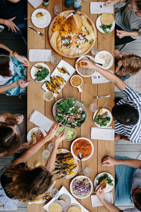 Food Styling, Dinner Club, Supper Club, Food Places, Junk Food, Dinner Table, Family Dinner, Food Photo, Dinner Party