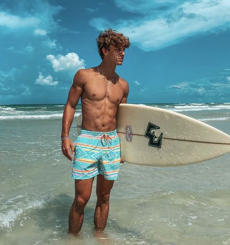 Surfer Boys Style, Surf Guys, Bryce Buse, Surf Boys, Surfer Guys, Cute Guy Pics, Surfer Boys, Surfer Boy