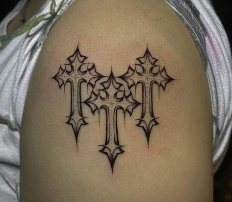 Gothic Tattoos, Emo Tattoos, Cross Tattoos For Women, Grunge Tattoo, Tattoos For Black Skin, Cross Tattoo Designs, Gothic Tattoo, Tattoo Style Drawings, Black Ink Tattoos