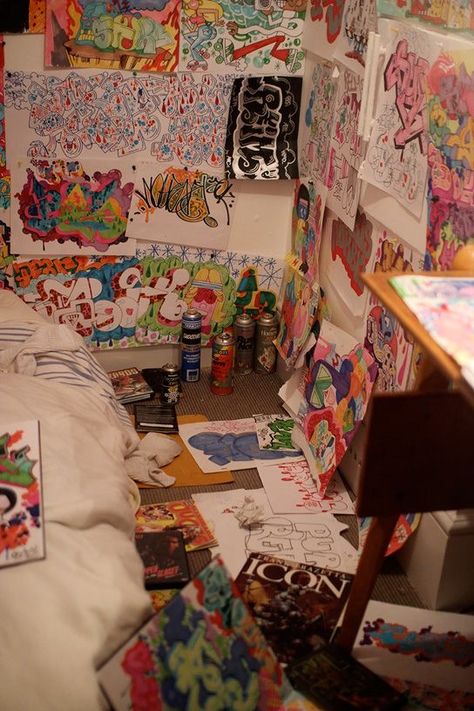 Safari Christmas, Todd James, Graffiti Room, Chambre Inspo, Hippy Room, Colors Art, Grunge Room, Room Goals, Indie Room
