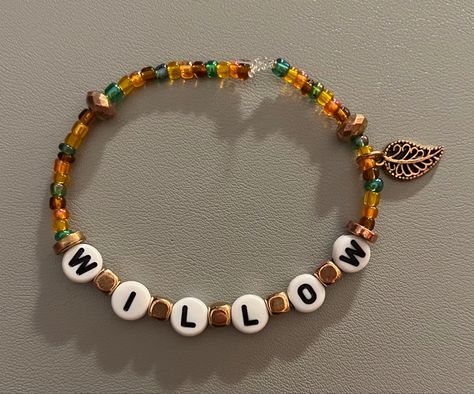 Make Friendship Bracelets Taylor Swift, So Make The Friendship Bracelets Taylor Swift, Beaded Taylor Swift Bracelets, Taylor Swift 13 Bracelet, Willow Friendship Bracelet, Taylor Swift Eras Your Bracelet, Eras Tour Bead Bracelets, Bracelet Patterns Taylor Swift, Willow Bracelet Taylor Swift