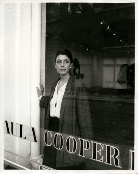 In the late '60s, Paula Cooper opened a New York gallery that resisted the corporate business-of-art strategy for a more experimental approach. 44 years later, she's still providing the rare alternative. Tracey Emin, Joel Shapiro, Art Gallery Opening, Press Photography, Gallery Opening, Donald Judd, March For Our Lives, Interview Magazine, Young Writers