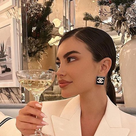 Nika Mariana on Instagram: "Cheers to more life ✨🥂" Instagram, Mariana, Nika Mariana, More Life, December 22, Fashion Inspiration, Style Inspiration, On Instagram