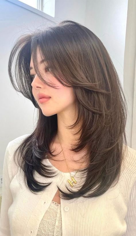 layered haircut, blonde layered haircut, bronde layered haircut, layered haircuts butterfly, layered haircuts, layered haircuts long hair, layered haircut shoulder length, layered haircuts medium length, short medium layered haircuts, layered haircuts for long hair, layered haircuts for women Soft Layer Medium Haircut, Butterfly Straight Haircut, Aesthetic Haircut For Short Hair, Long Layers Korean Haircut, Short Hair Women Shoulder Length, Layered Hair Asian Medium, Korean Layered Hair With Bangs, Long Haircut Butterfly, Medium Length Hair Soft Layers