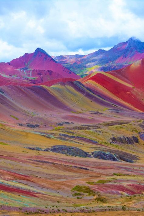Rainbow Mountains Peru, Rainbow Mountains, Macchu Picchu, Colorful Mountains, Rainbow Mountain, Colorful Places, Peru Travel, Dream Travel Destinations, Adventure Activities