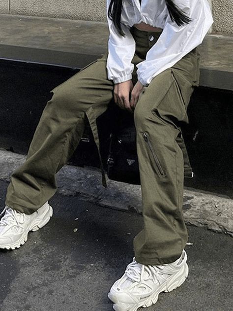 ⚡️Free Shipping 2022 Strap Detail Pocket Cargo Pants Green S under $42.00 in Pants at AnotherChill.com Online. Style: Casual/Street/Y2K/Hip Pop/Punk/Grunge/Vintage. Fabric Content: Cotton Blend. Fit Type: Regular fit. : These cargo pants are shaped to a straight-leg fit, feature cargo pockets patched with strap design, with pleated seam and zip detailing, complete with a zip button fastening.. ✓2022 SUMMER OUTFITS. Check reviews and buy Strap Detail Pocket Cargo Pants today. Cargo Pants Female, Aesthetic Sweatpants, Harajuku Pants, Fire Clothes, Cargo Pants Streetwear, Pocket Cargo Pants, Military Cargo Pants, Streetwear Korean, Autumn Fabric