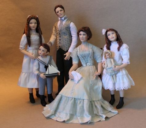 Custom miniature Dolls and Clothing Dollhouse Family, Doll House People, Edwardian Lady, Lady Doll, Victorian Dollhouse, Doll Family, Victorian Dolls, Tiny Dolls, Porcelain Doll